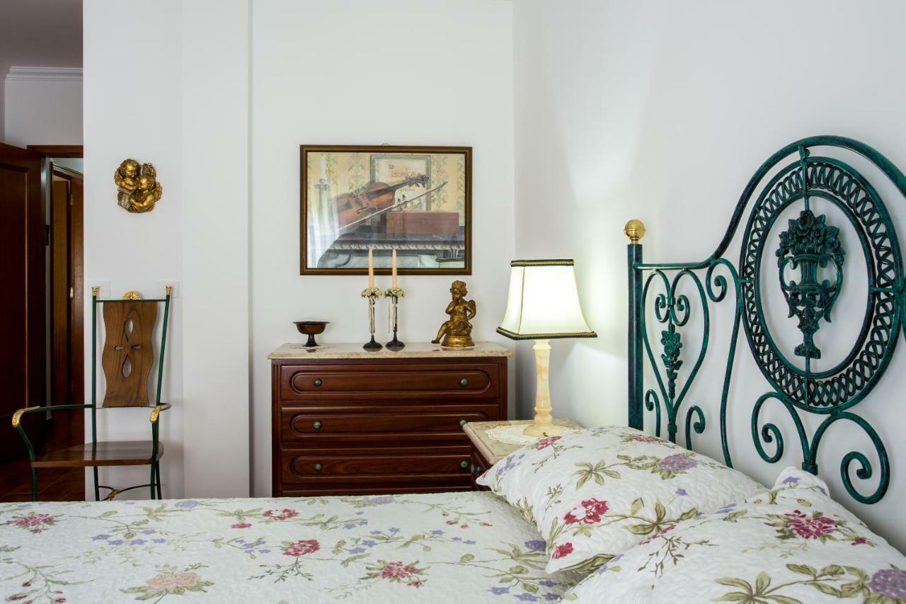 Elegant Sea View Apartment Nazare Bagian luar foto