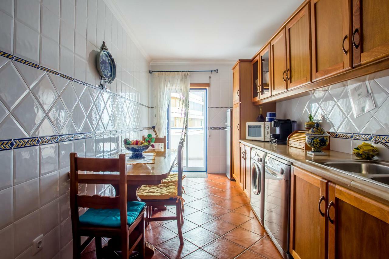 Elegant Sea View Apartment Nazare Bagian luar foto